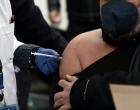 Grécia começa a multar maiores de 60 anos não vacinados